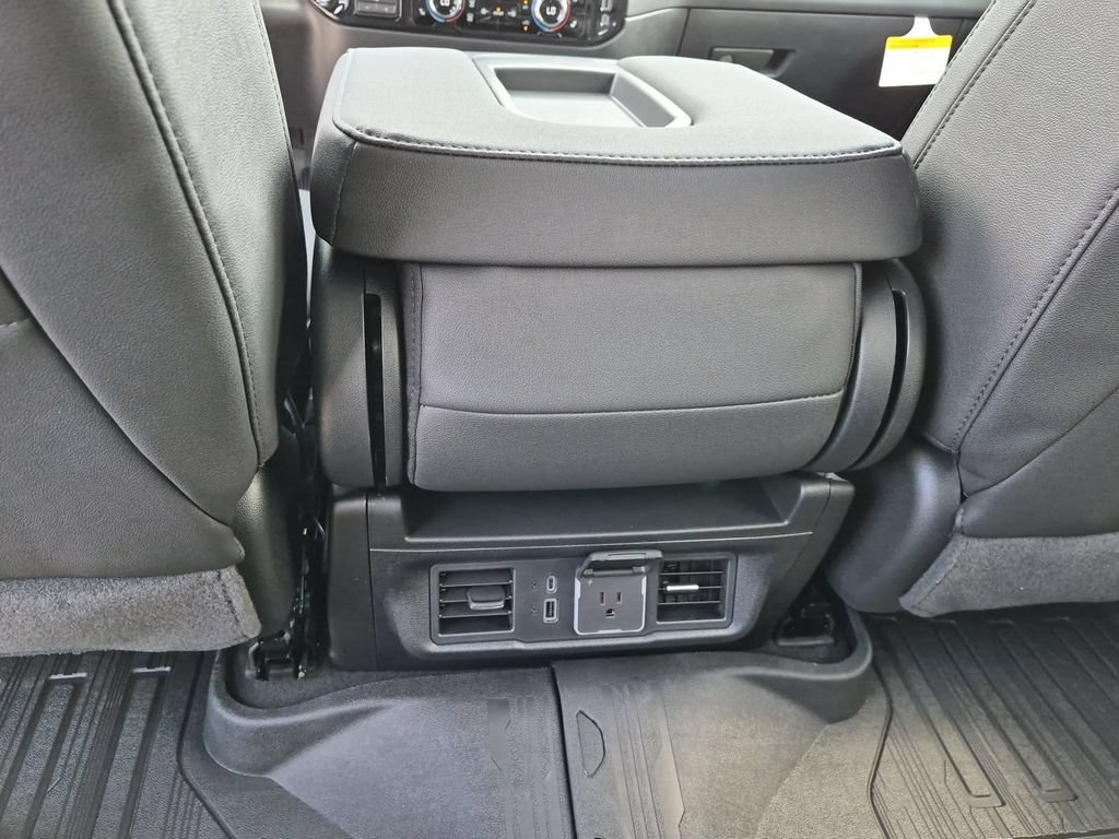 2026 GMC Sierra 1500 SLT - Photo 20