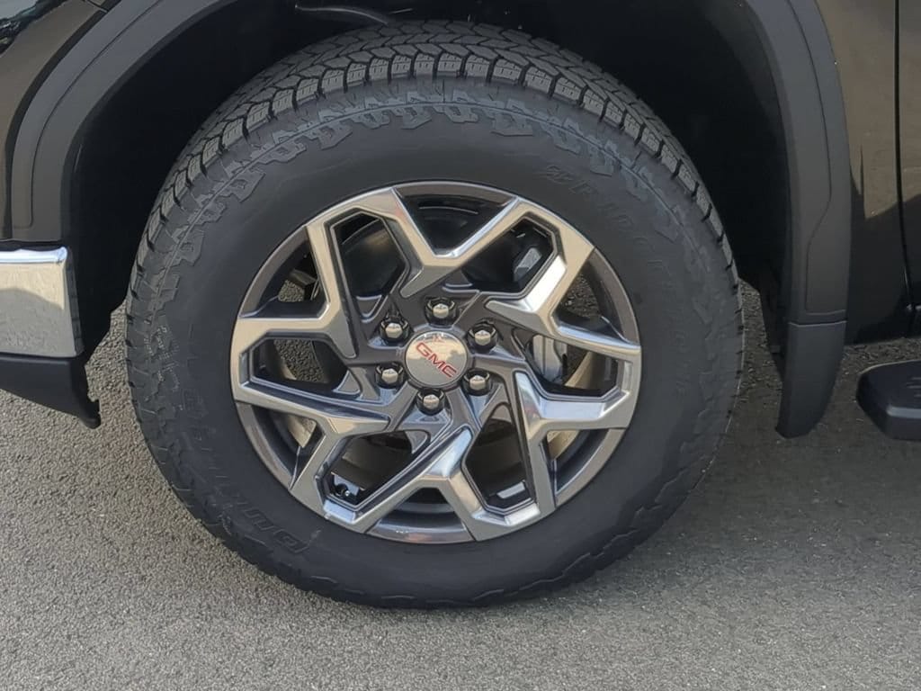 2026 GMC Sierra 1500 SLT - Photo 33