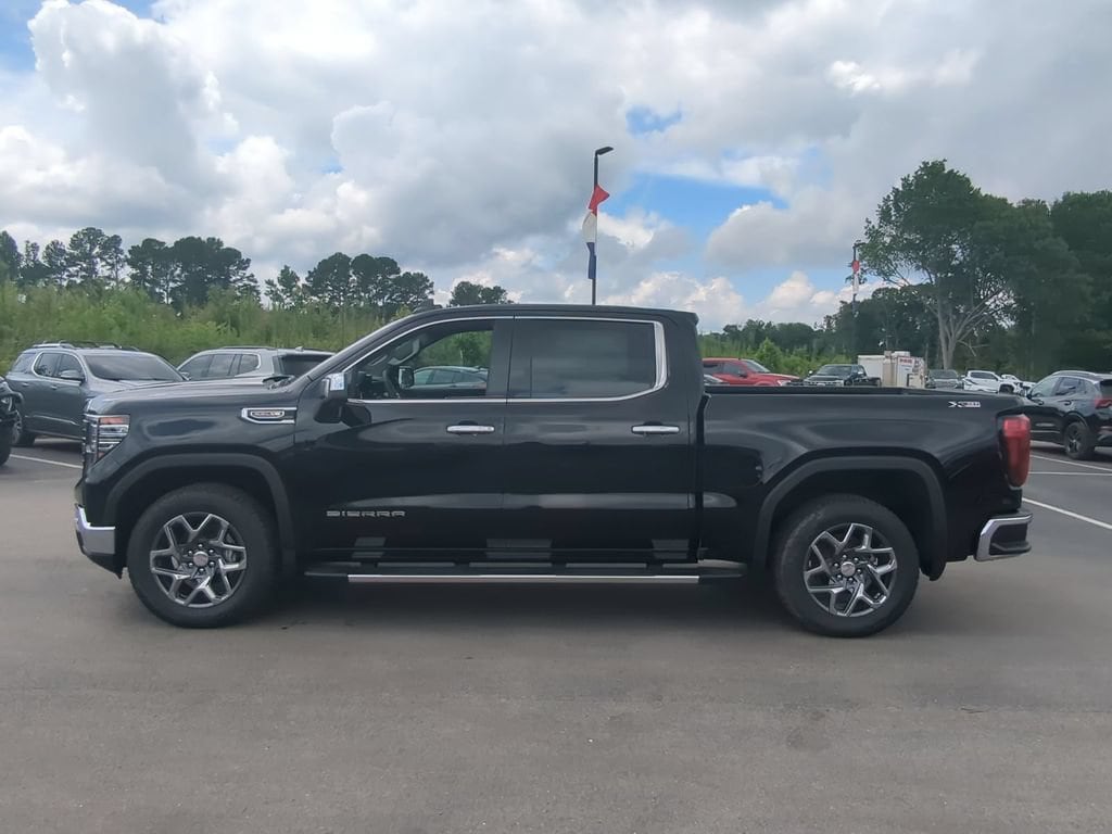 2026 GMC Sierra 1500 SLT - Photo 6