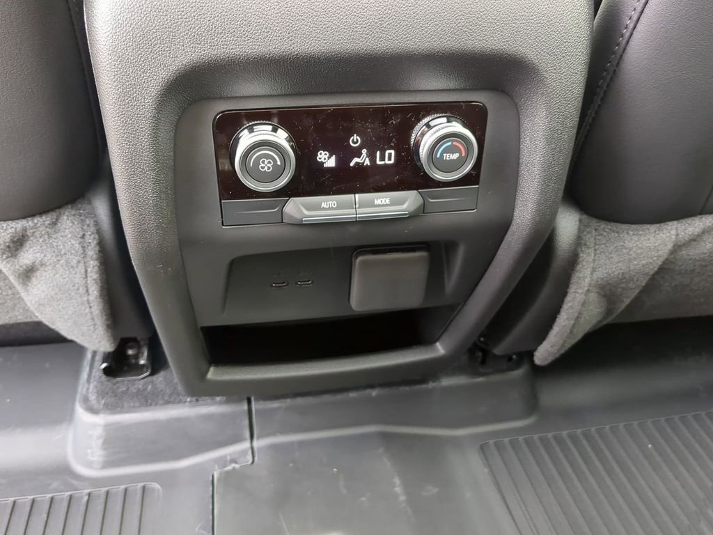 2026 Buick Enclave Preferred - Photo 21