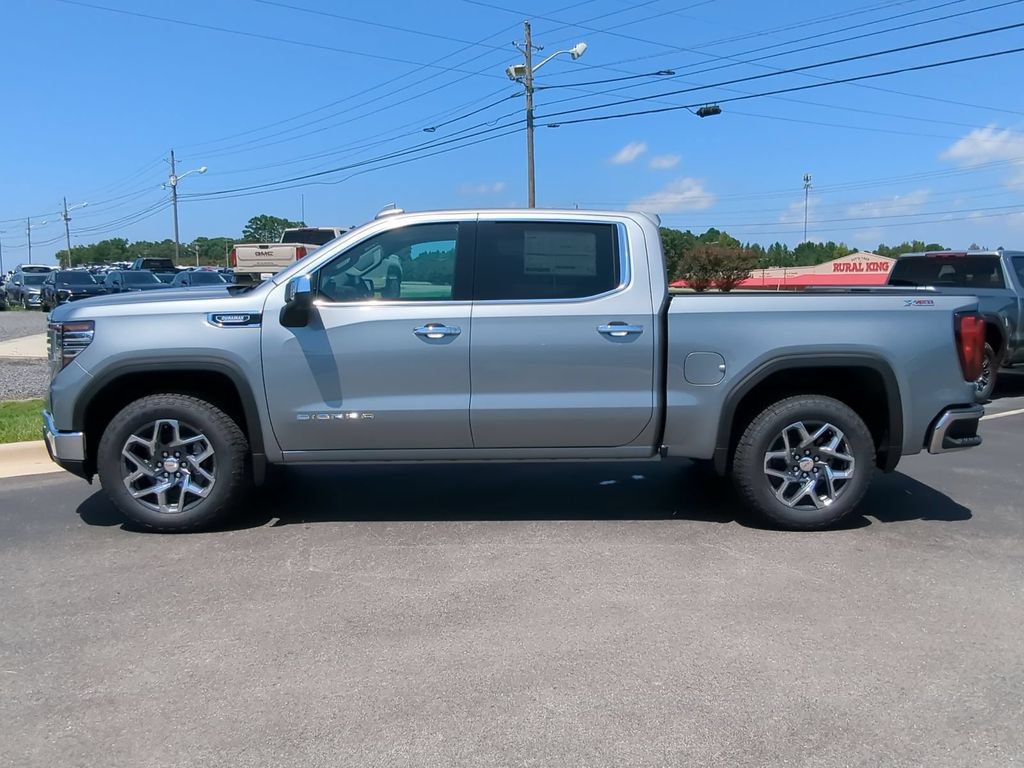2026 GMC Sierra 1500 SLT - Photo 6