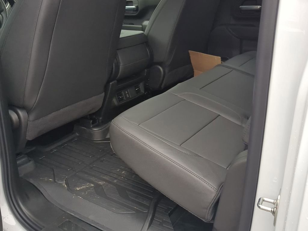 2026 GMC Sierra 3500 Chassis Cab Pro - Photo 22