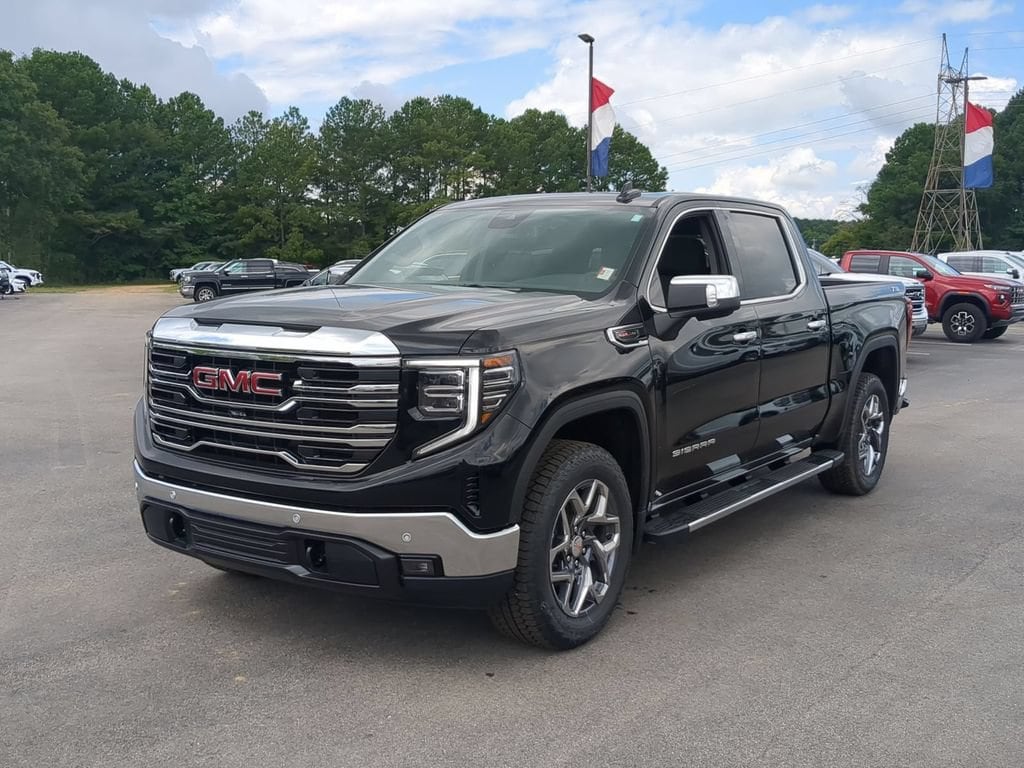 2026 GMC Sierra 1500 SLT - Photo 7