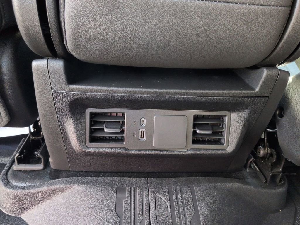 2026 GMC Sierra 3500HD Pro - Photo 18