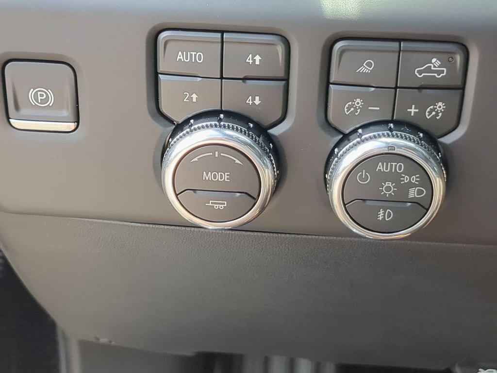 2026 GMC Sierra 1500 AT4 - Photo 17