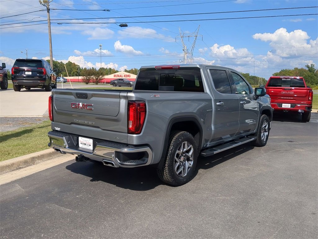 2024 Gmc Sierra 1500 SLT photo 3