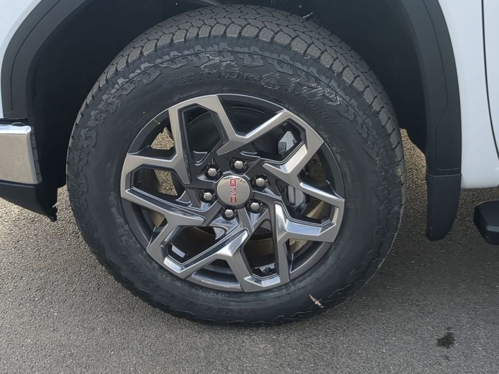 2026 GMC Sierra 1500 SLT - Photo 33