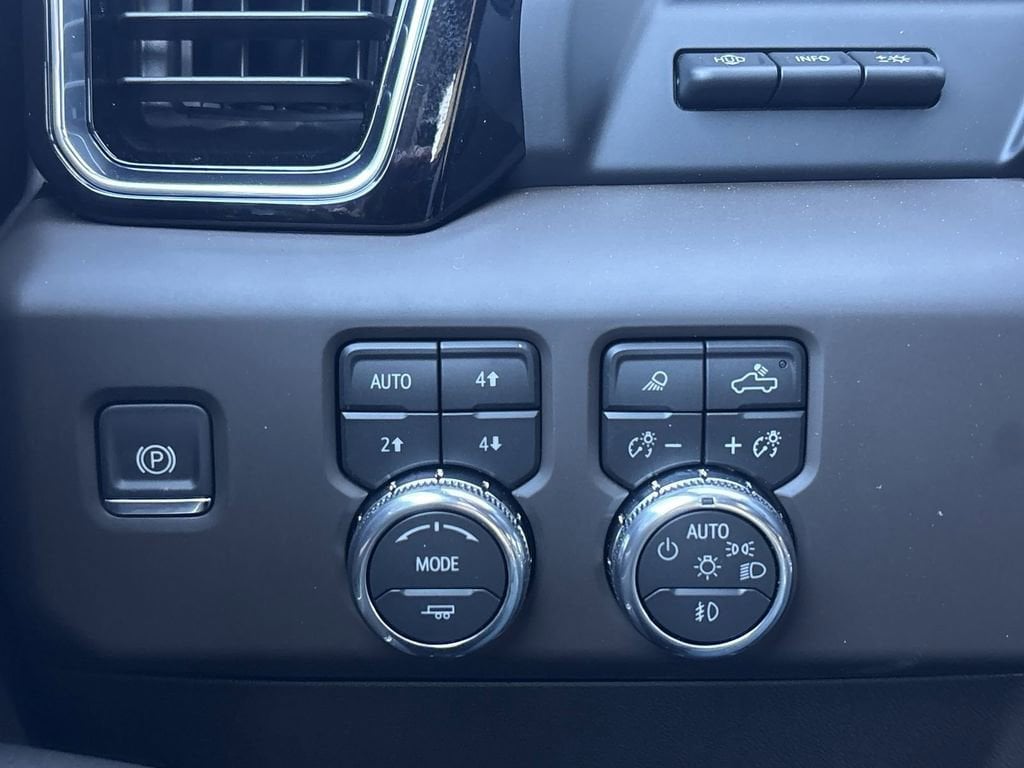 2026 GMC Sierra 1500 Denali - Photo 17