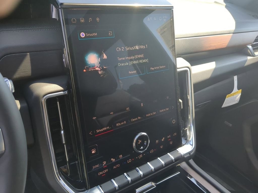 2026 GMC Yukon XL Denali - Photo 12