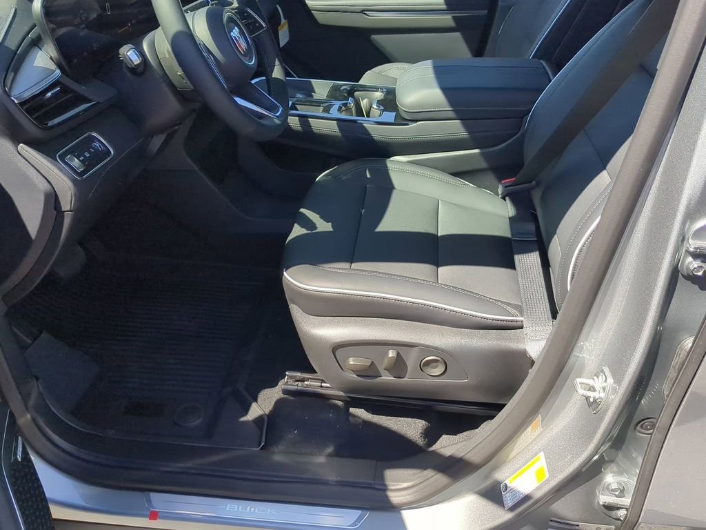 2026 Buick Enclave Preferred - Photo 18