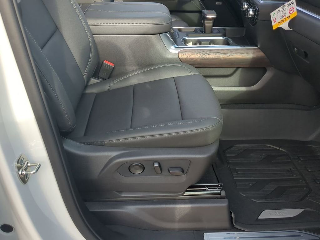 2026 GMC Sierra 1500 SLT - Photo 28