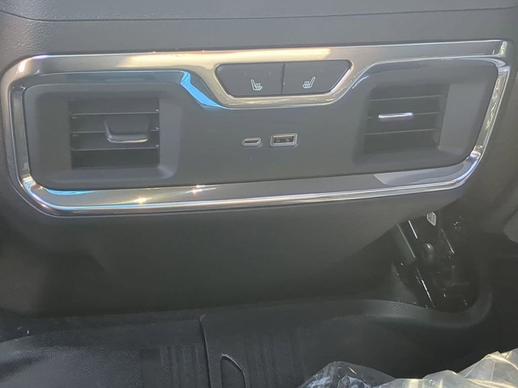 2026 GMC Sierra 2500HD Denali Ultimate - Photo 21