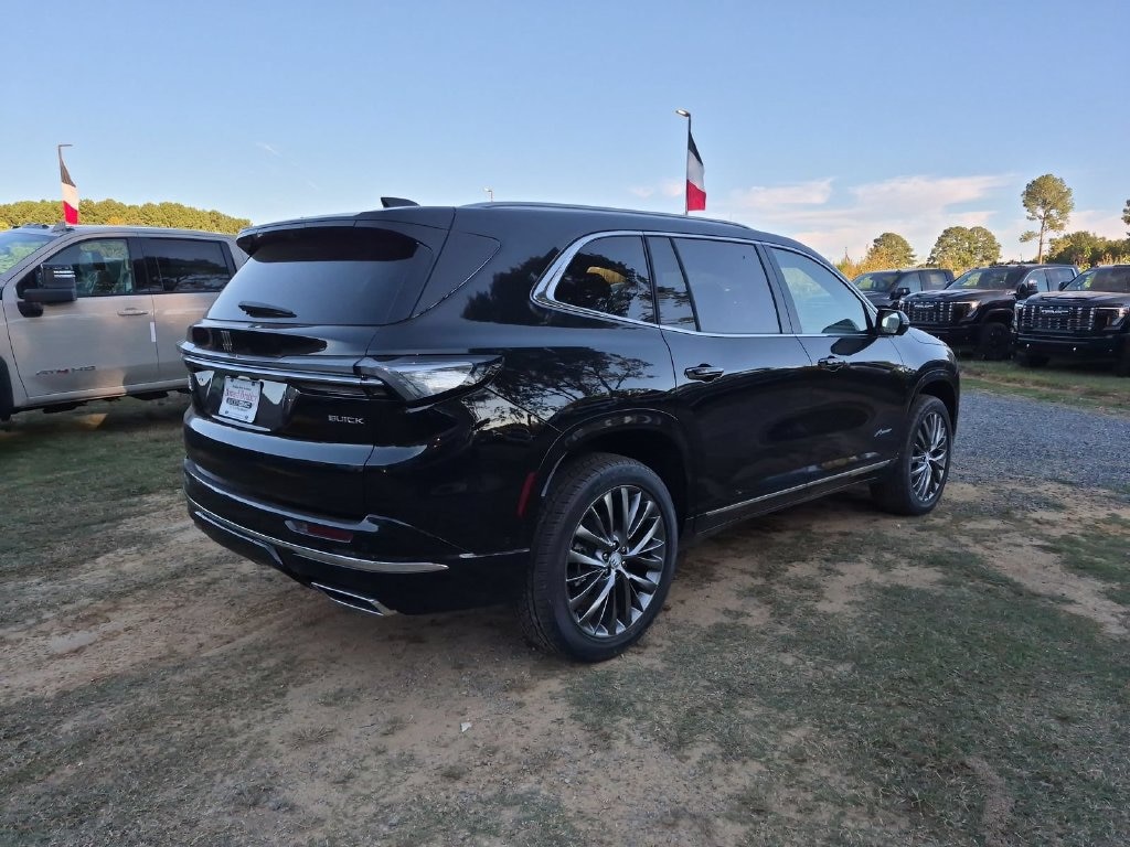 New 2026 Buick Enclave Avenir SUV New 2026 Buick Enclave Avenir SUV — photo 3 of 4
