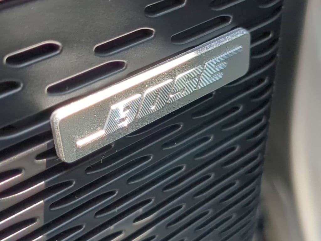 2026 GMC Acadia AT4 - Photo 23
