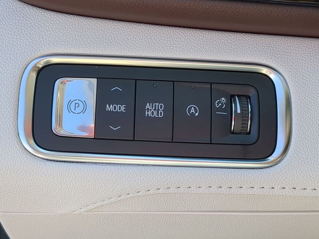 2026 Buick Enclave Avenir - Photo 17