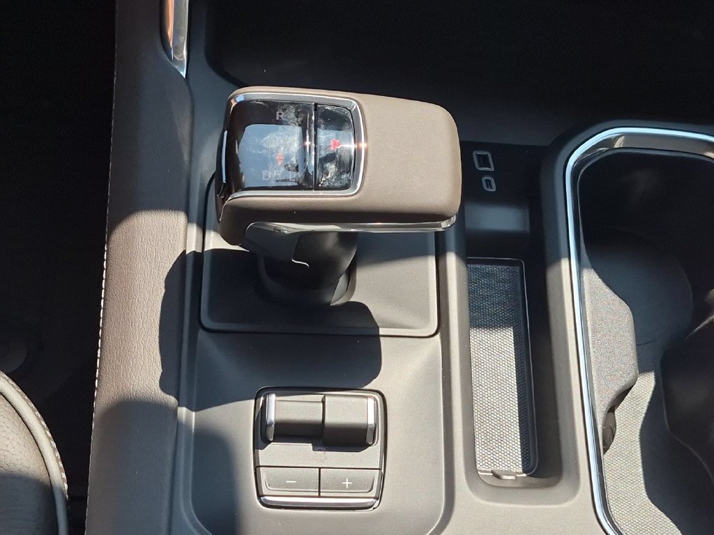 2026 GMC Sierra 1500 Denali - Photo 14