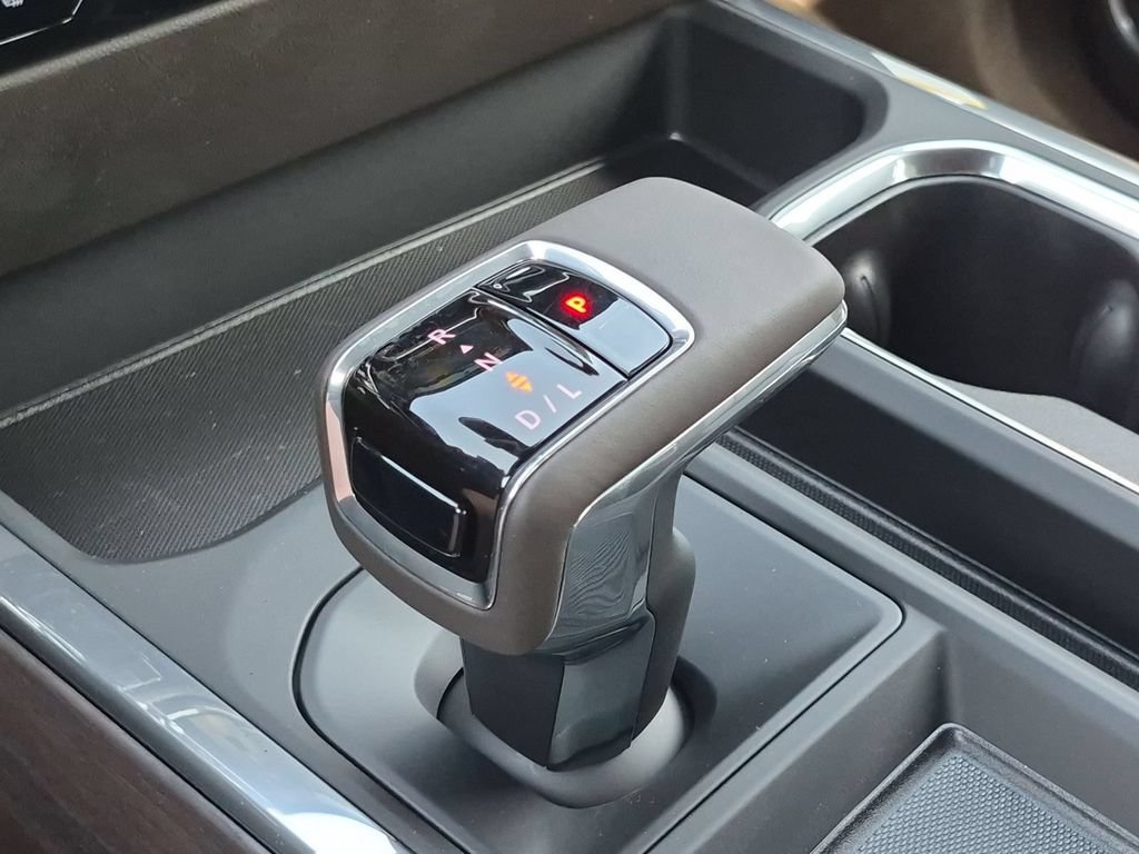 2026 GMC Sierra 1500 SLT - Photo 15