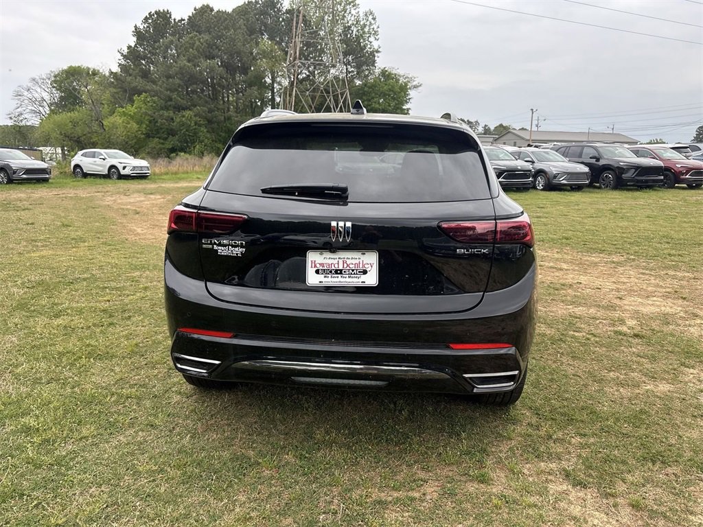 2025 Buick Envision Sport Touring photo 4