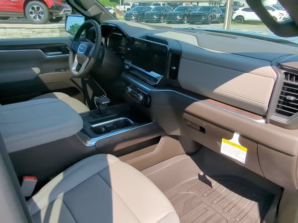 2026 GMC Sierra 1500 SLT - Photo 28