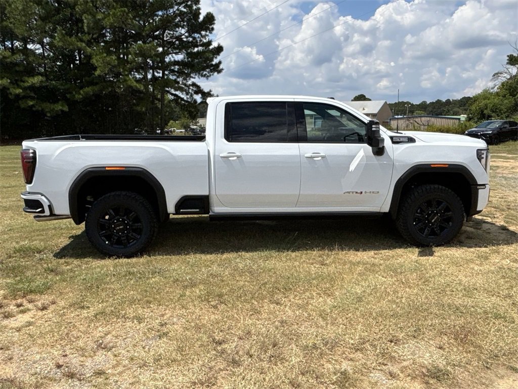 2026 Gmc Sierra 2500 HD AT4 photo 2