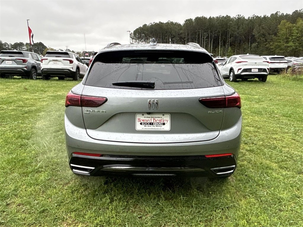 2025 Buick Envision Sport Touring photo 4