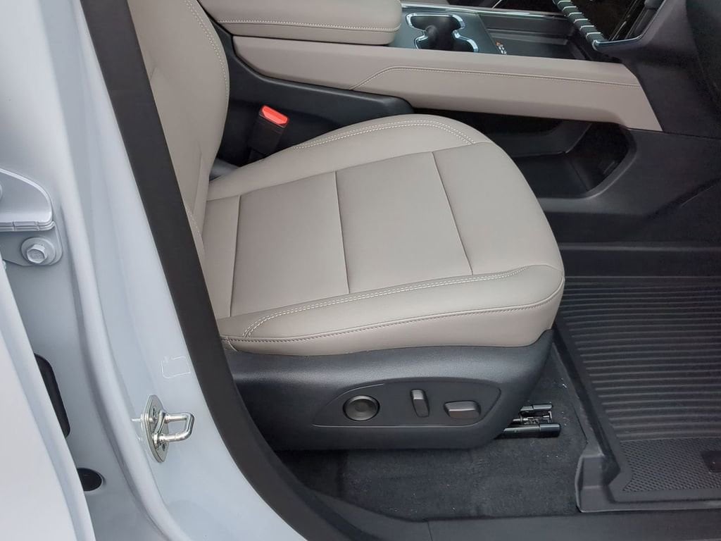 2026 GMC Acadia Elevation - Photo 27