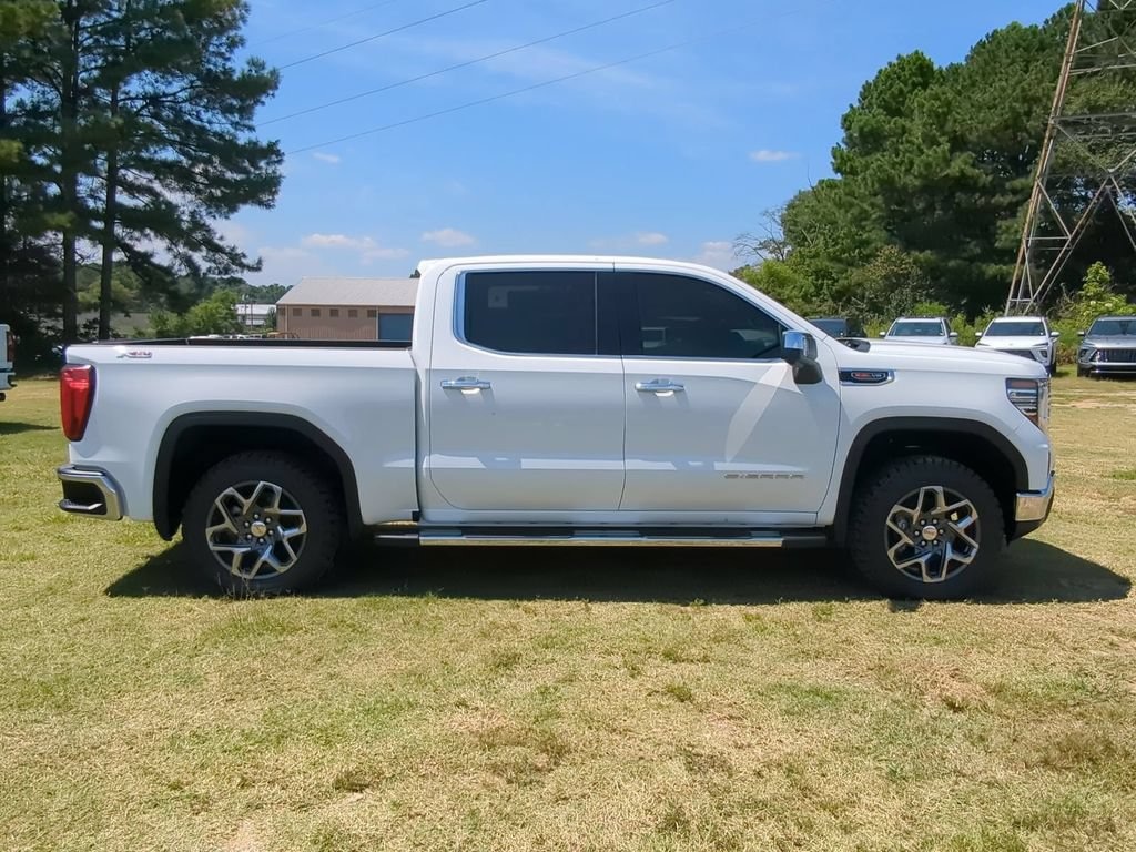 New 2026 GMC Sierra 1500 SLT Truck — photo 2 of 4