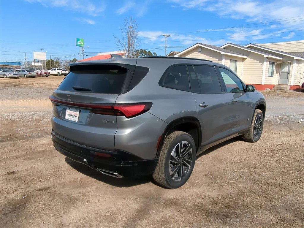 2025 Buick Enclave Sport Touring photo 3