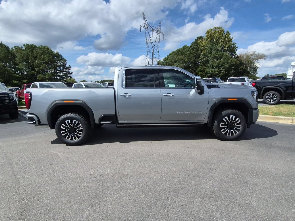 New 2026 GMC Sierra 2500 HD Denali Ultimate Truck New 2026 GMC Sierra 2500 HD Denali Ultimate Truck — photo 2 of 4
