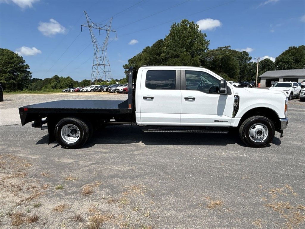 2025 Ford F-350 XL photo 2