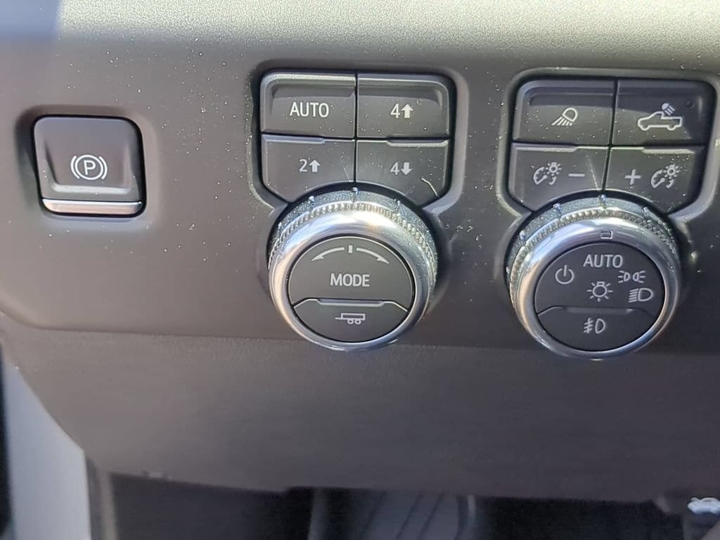 2026 GMC Sierra 1500 Denali - Photo 17