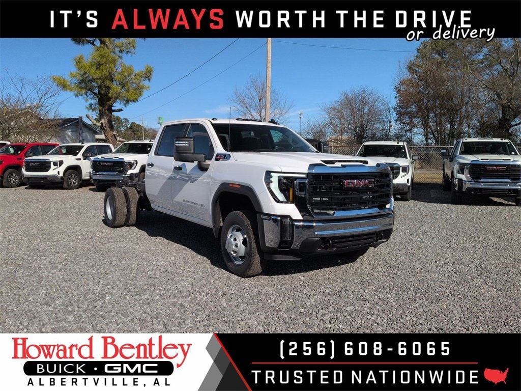 2026 GMC Sierra 3500 Chassis Cab Pro's photo