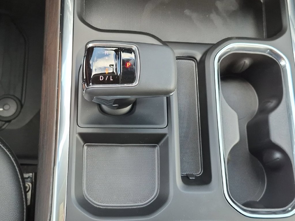 2026 GMC Sierra 1500 SLT - Photo 15