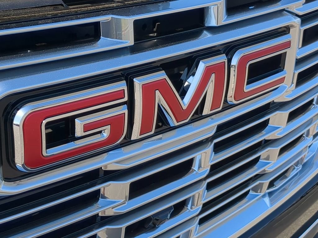 2026 GMC Yukon XL Denali - Photo 31