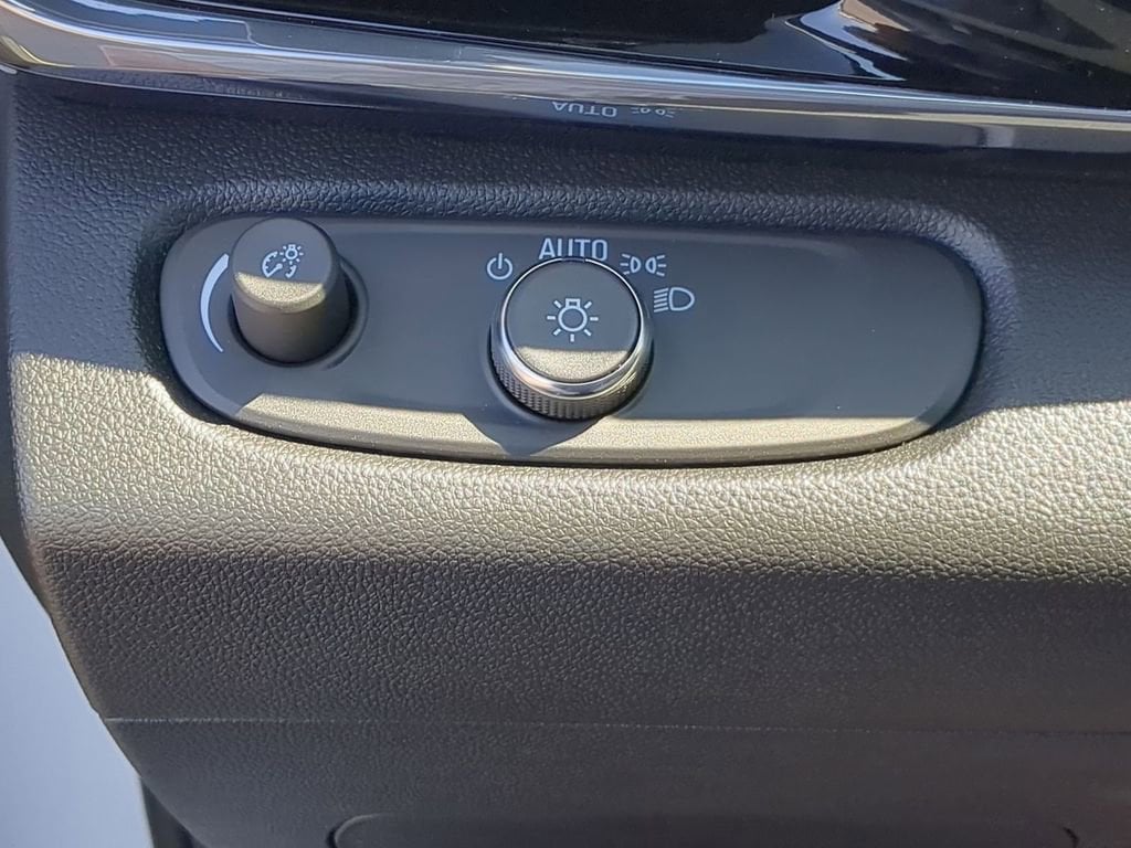 2026 Buick Envista Sport Touring - Photo 16