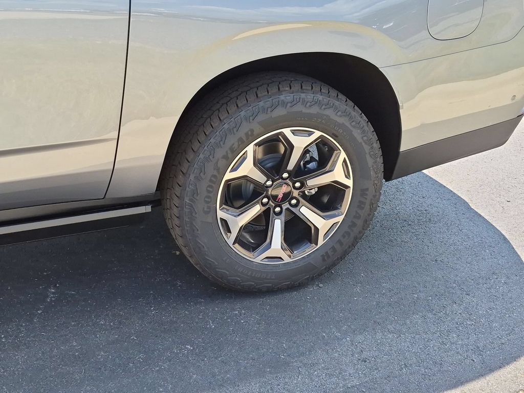 2026 GMC Yukon XL AT4 Ultimate - Photo 33