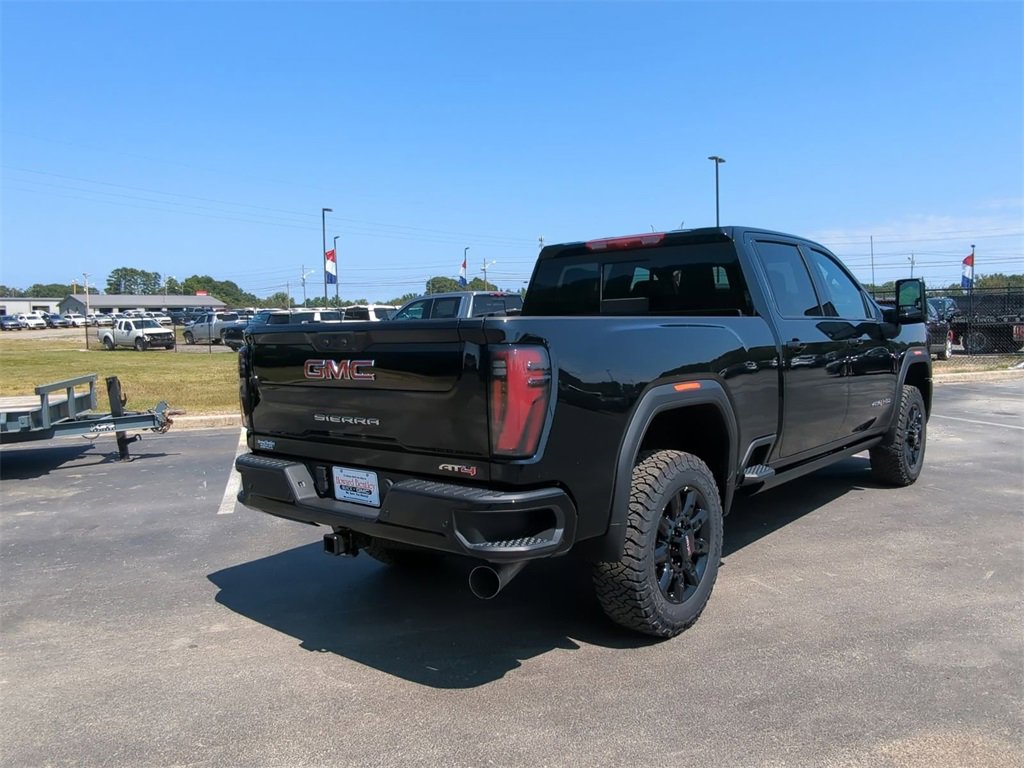 2026 Gmc Sierra 2500 AT4 photo 3