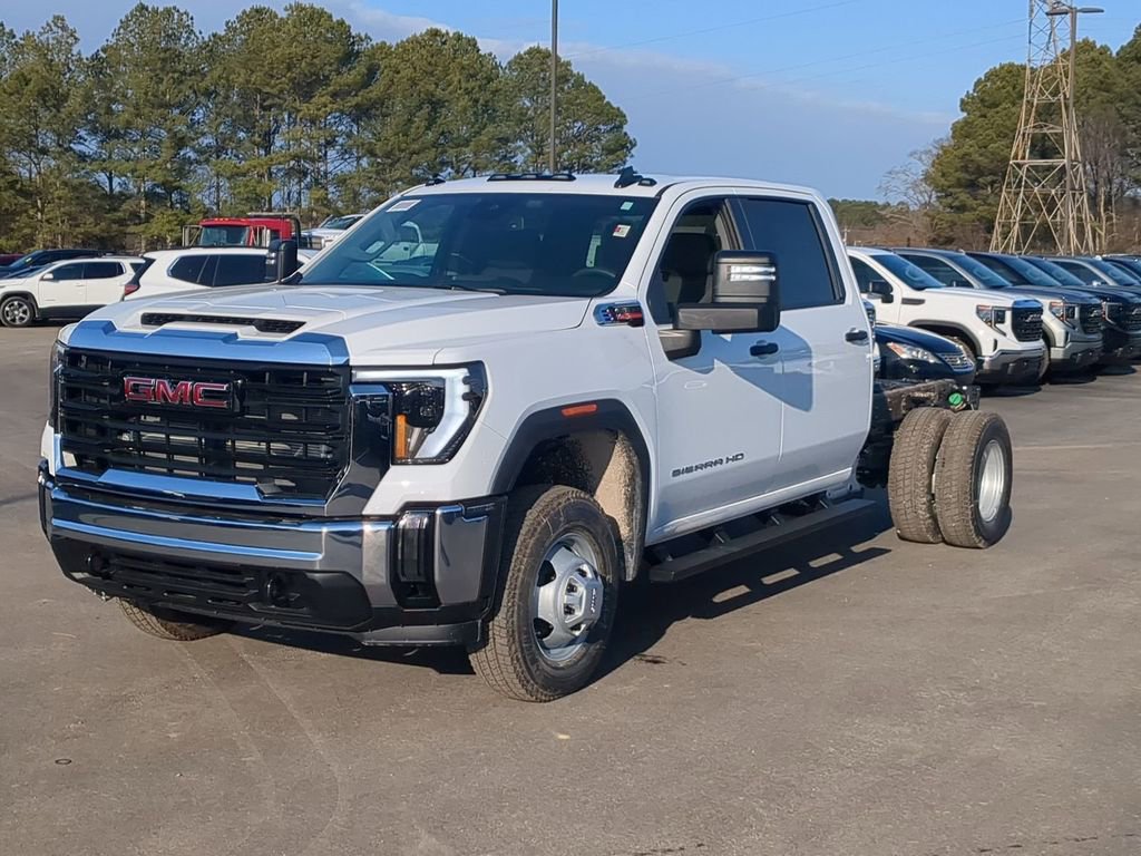 2026 GMC Sierra 3500 Chassis Cab Pro - Photo 7