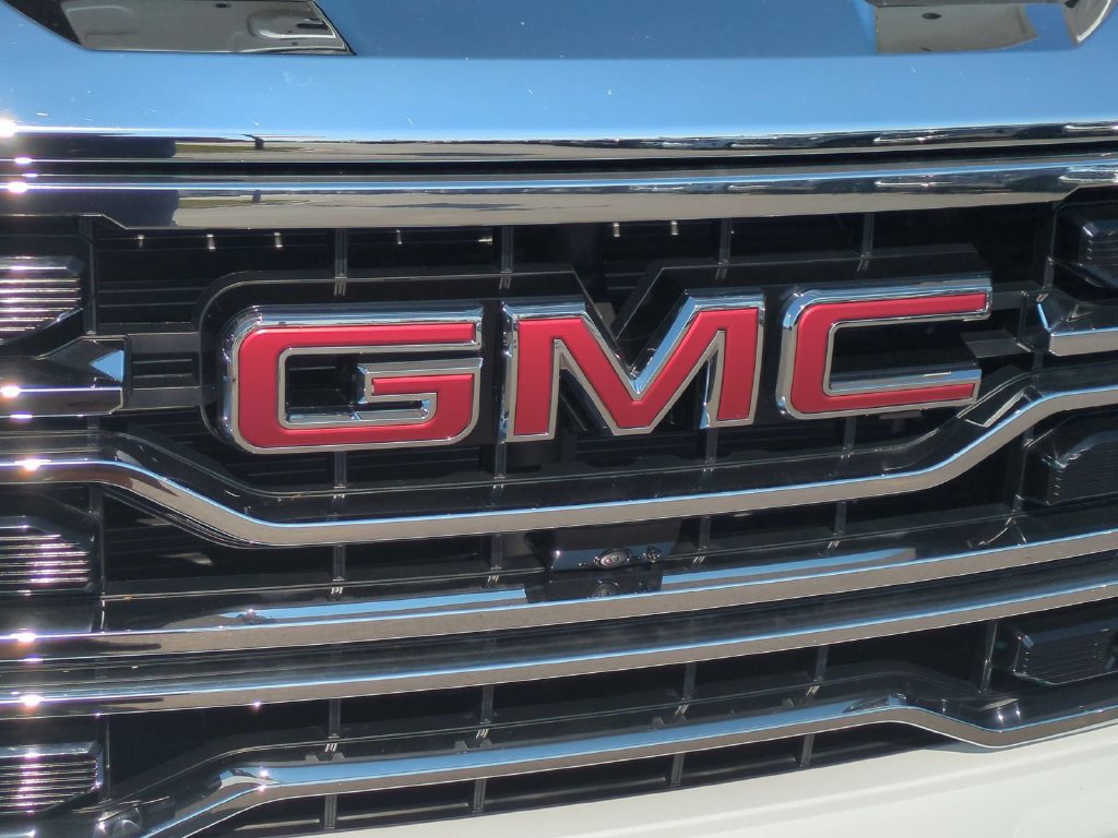 2026 GMC Sierra 1500 SLT - Photo 31