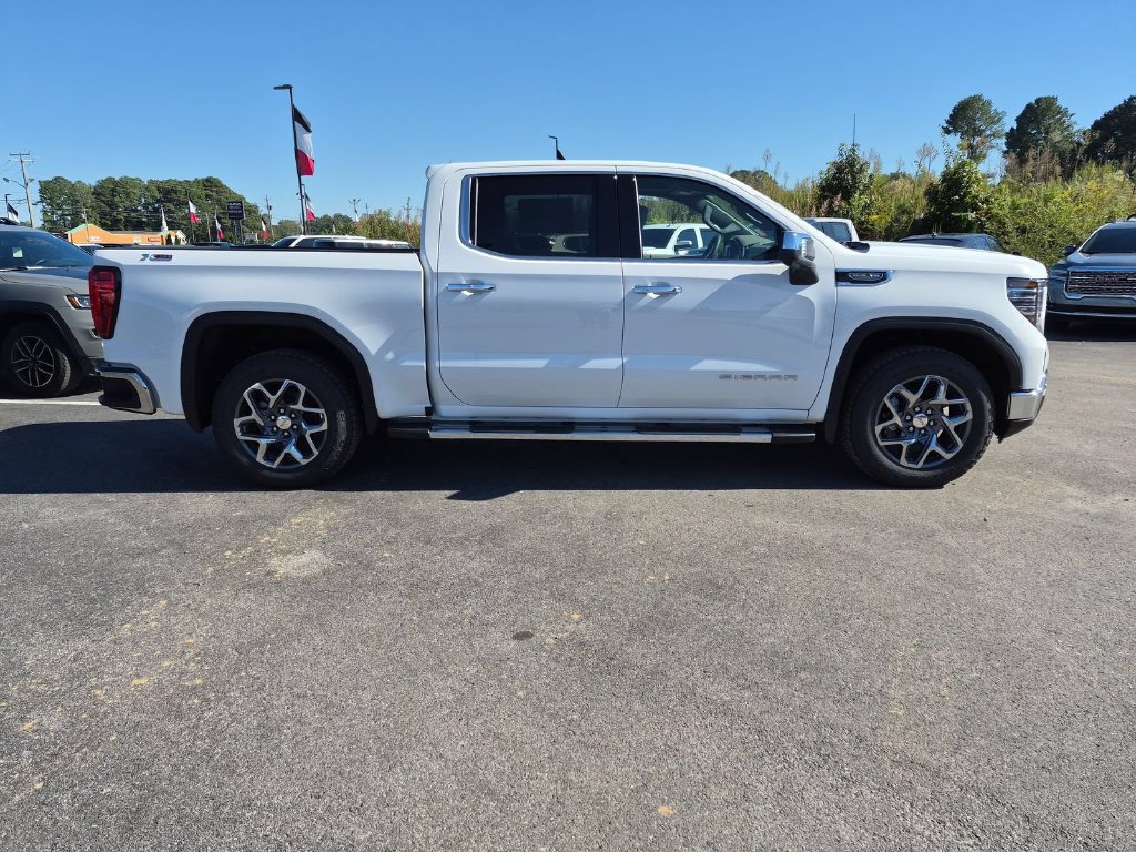 New 2026 GMC Sierra 1500 SLT Truck New 2026 GMC Sierra 1500 SLT Truck — photo 2 of 4