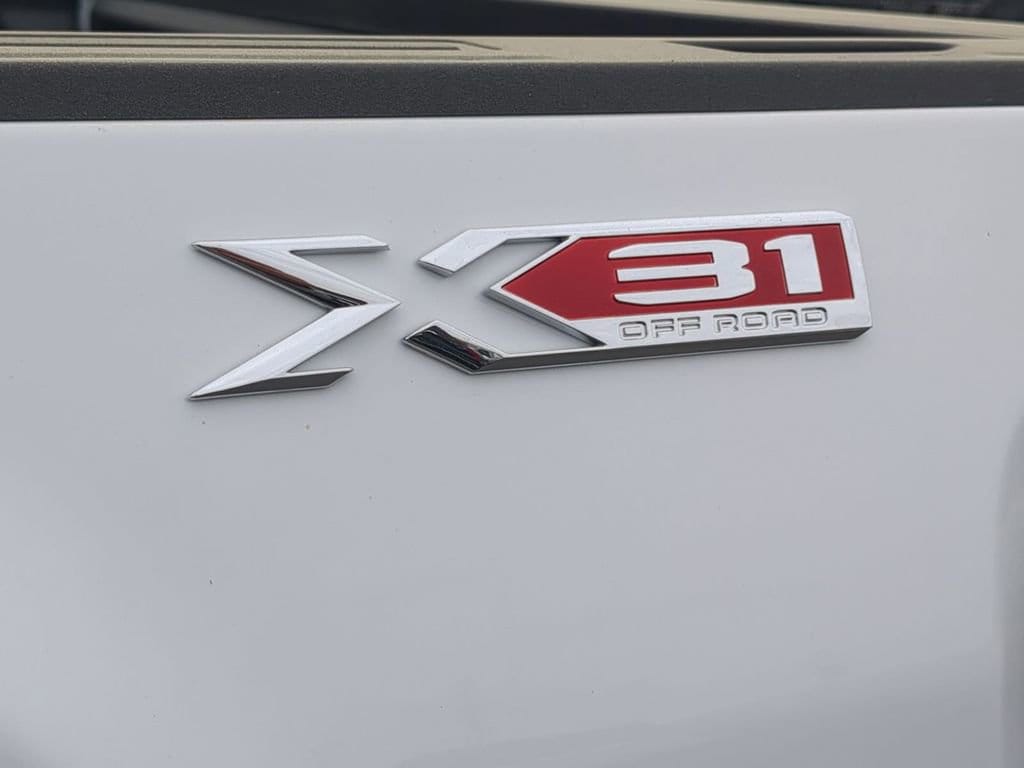 2026 GMC Sierra 2500HD Pro - Photo 29