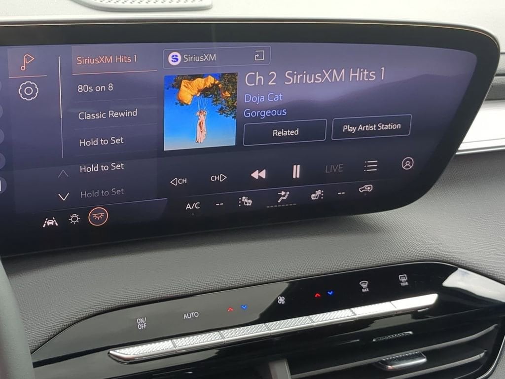 2026 Buick Enclave Preferred - Photo 12