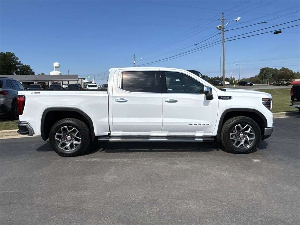 2026 Gmc Sierra 1500 SLT photo 2