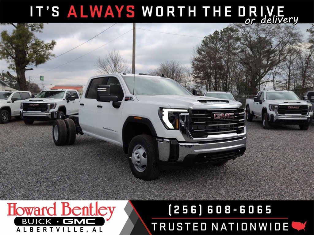 2026 GMC Sierra 3500 Chassis Cab Pro's photo