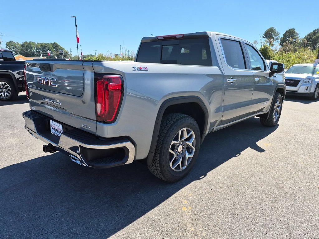New 2026 GMC Sierra 1500 SLT Truck — photo 3 of 4