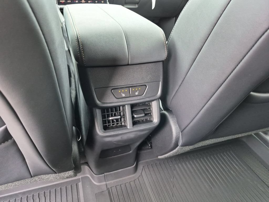 2026 GMC Terrain AT4 - Photo 21