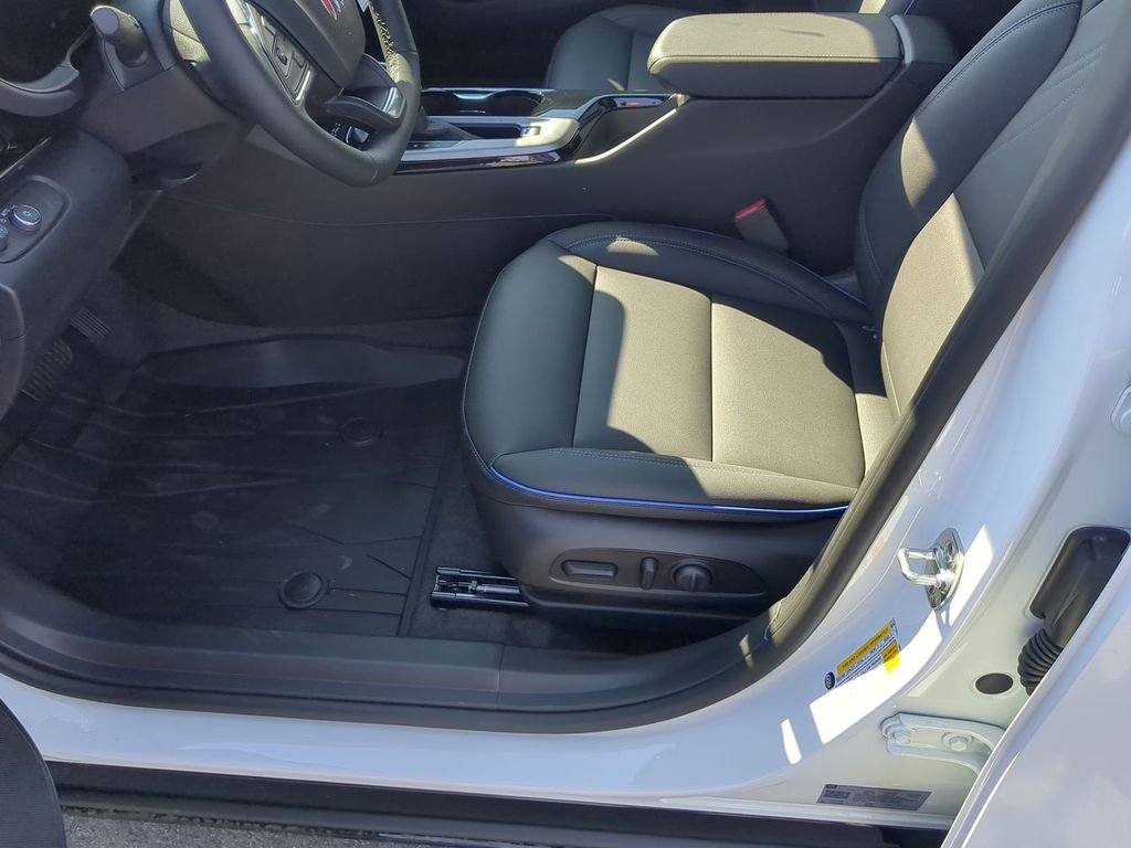 2026 Buick Envista Sport Touring - Photo 17