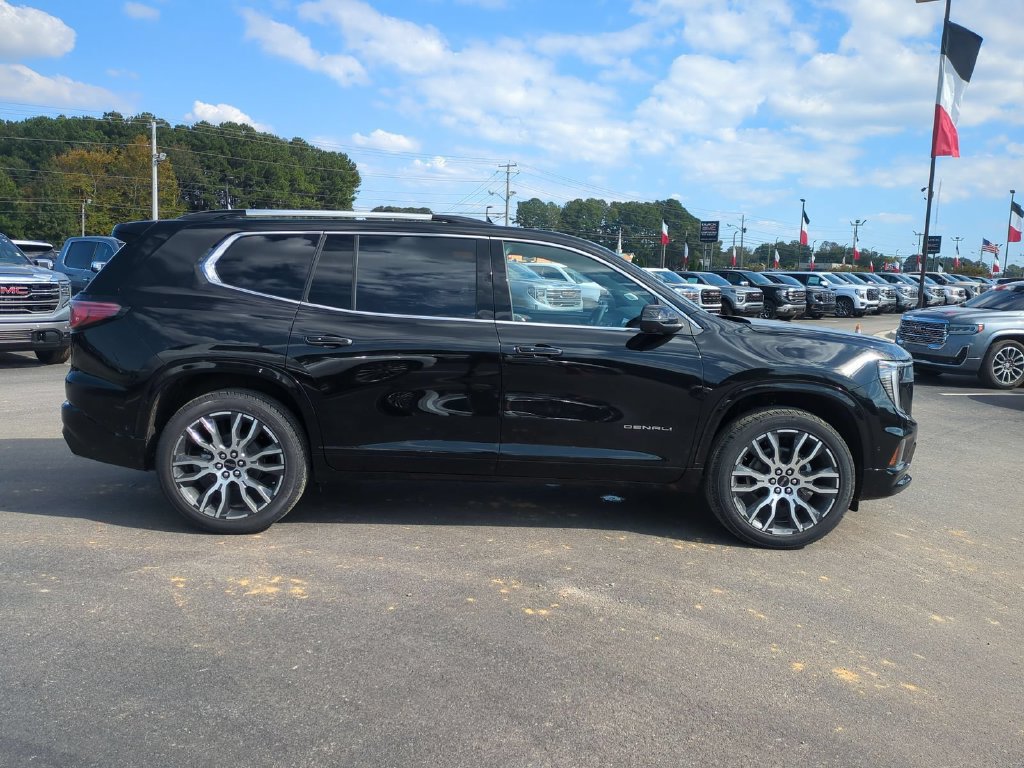 New 2027 GMC Acadia Denali Ultimate SUV New 2027 GMC Acadia Denali Ultimate SUV — photo 2 of 4