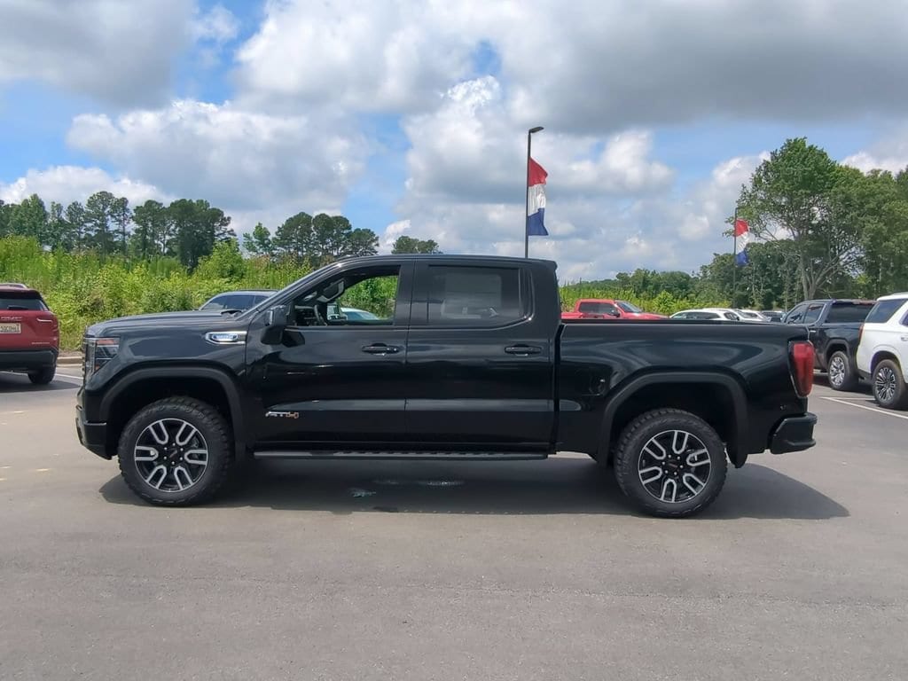 2026 GMC Sierra 1500 AT4 - Photo 6
