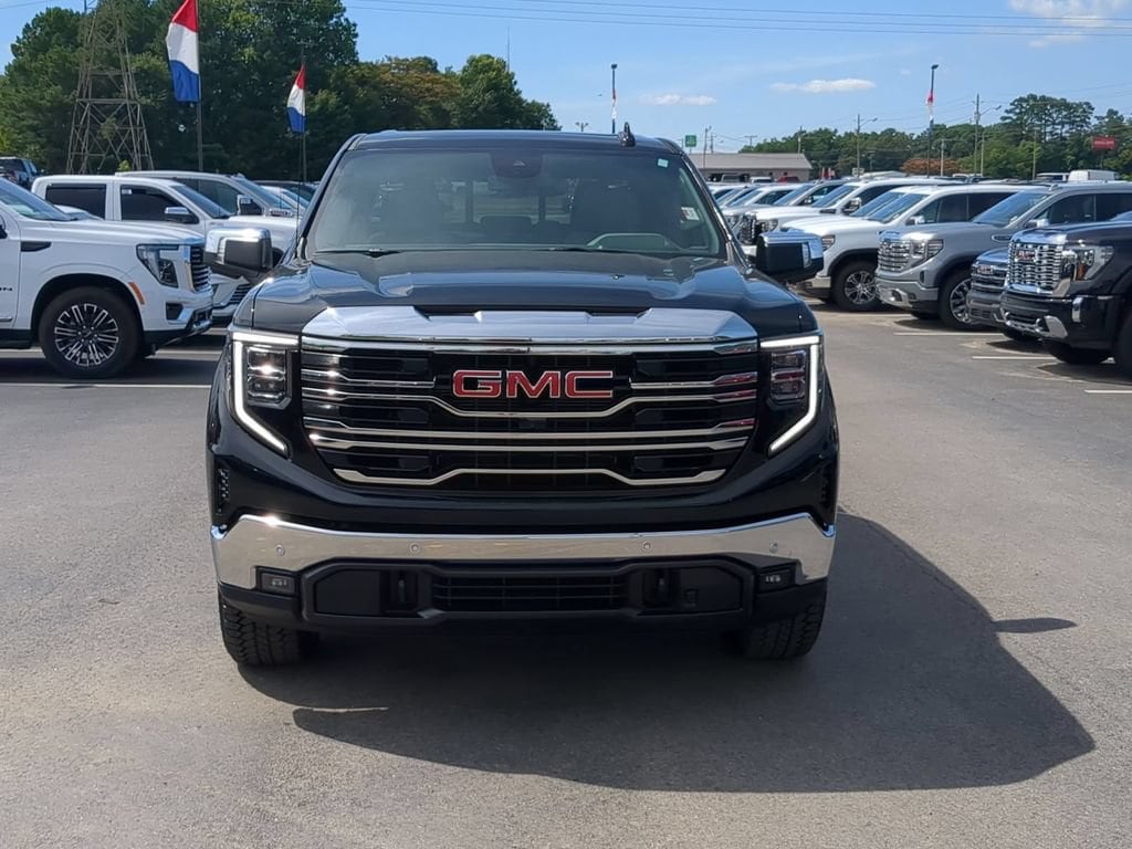 2026 GMC Sierra 1500 SLT - Photo 8
